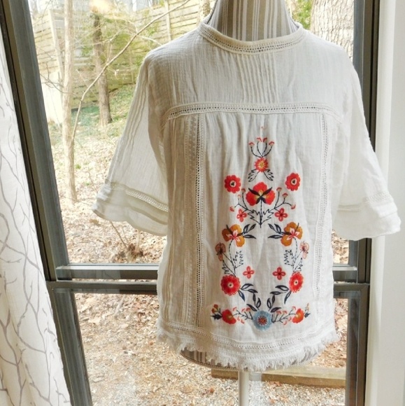 Taylor & Sage Tops - Embroidered boho top, taylor & sage, large